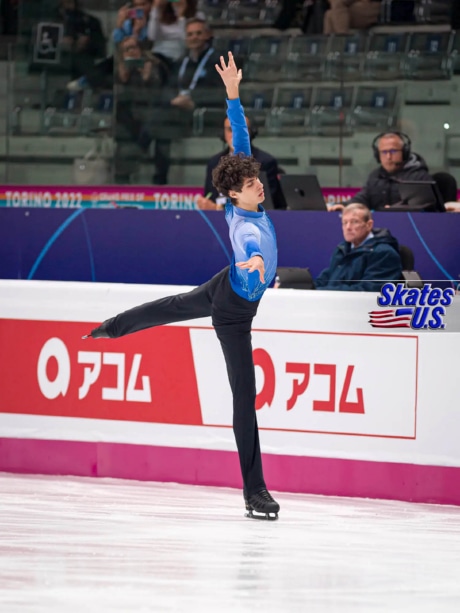 Ice Gallery Skates U.S.